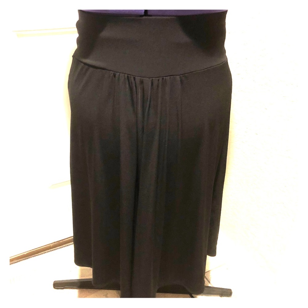 Black skirt
